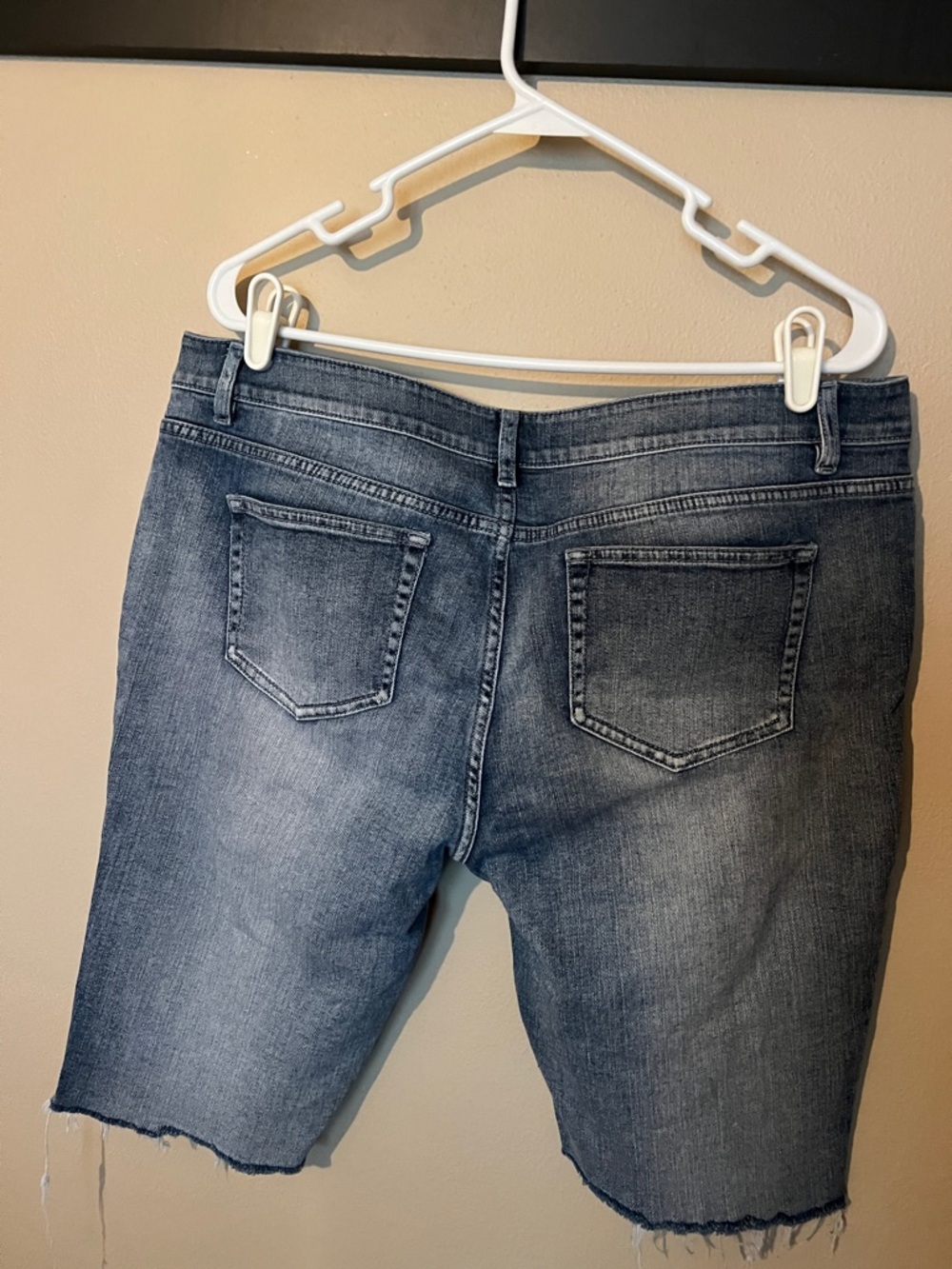 J. Jill Washed Blue Boyfriend Denim Bermuda Shorts 14P - Picture 2 of 6